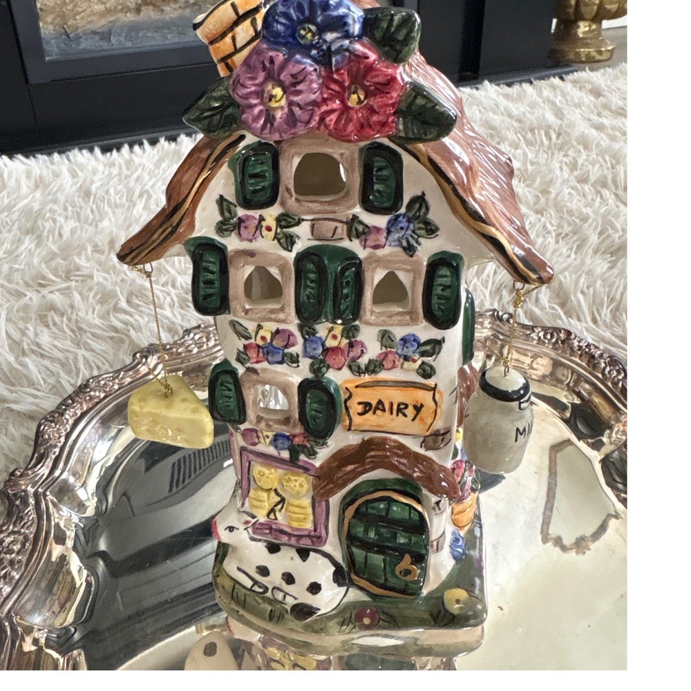 Vintage y2k International Silver‎ Company Ceramic Dairy Village Candle House